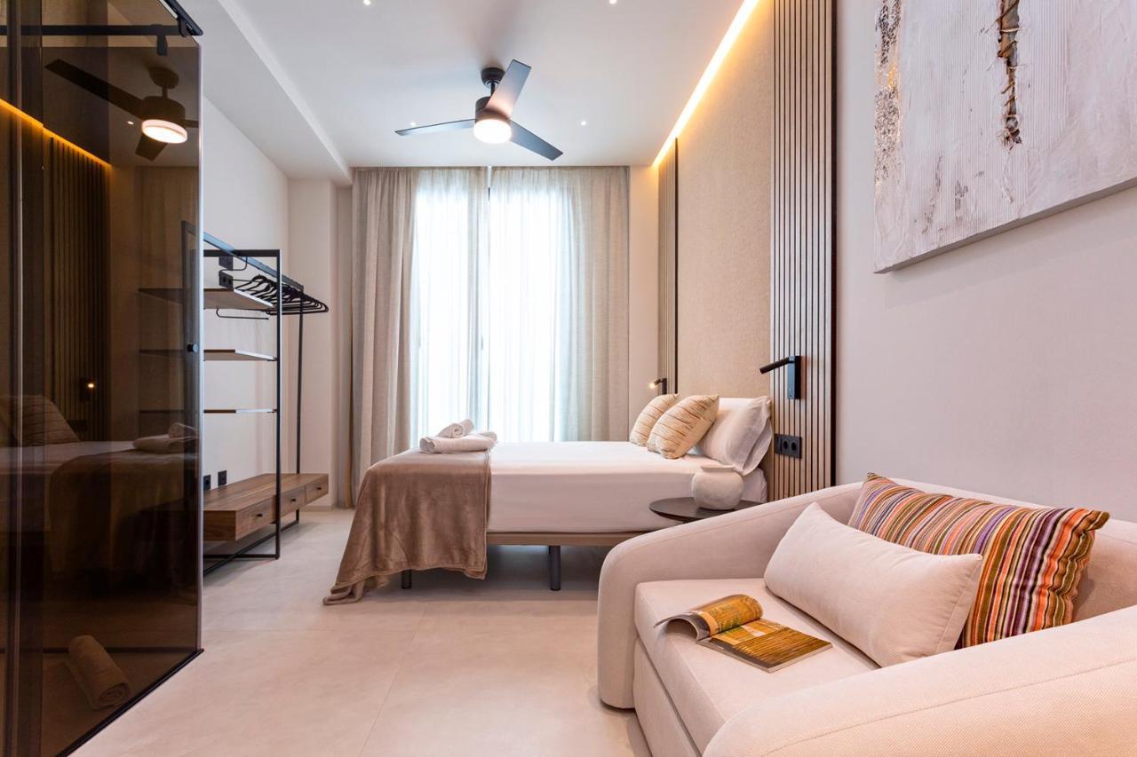 Magnificent Renovated 2Bd 2Bth Duplex With Terrace - City Centre Малага Екстер'єр фото