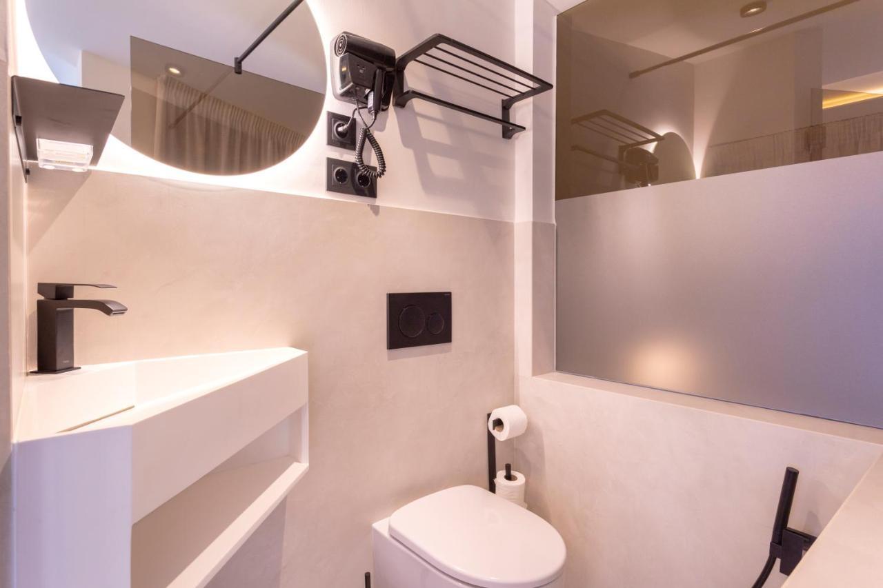 Magnificent Renovated 2Bd 2Bth Duplex With Terrace - City Centre Малага Екстер'єр фото